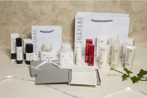 【The Okura Tokyo】Okura Fitness & Spa ANNAYAKE スパトリートメントギフト券および ANNAYAKEフェイシャル＆ボディ製品　セット発売