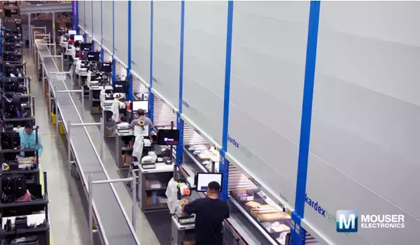 マウザー、高度な倉庫自動化で流通業界をリード 最先端物流センターに垂直リフトモジュールを導入し西半球の企業では最多導入数を記録