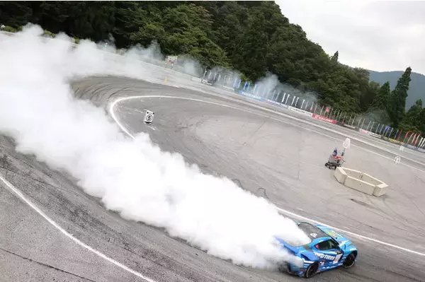 【世界レベル】のドリフトバトル！！「D1グランプリ 2021 Rd.7＆8」の「2021 OKUIBUKI DRIFT」を１０月２日（土）、３日（日）「奥伊吹モーターパーク」で開催！！