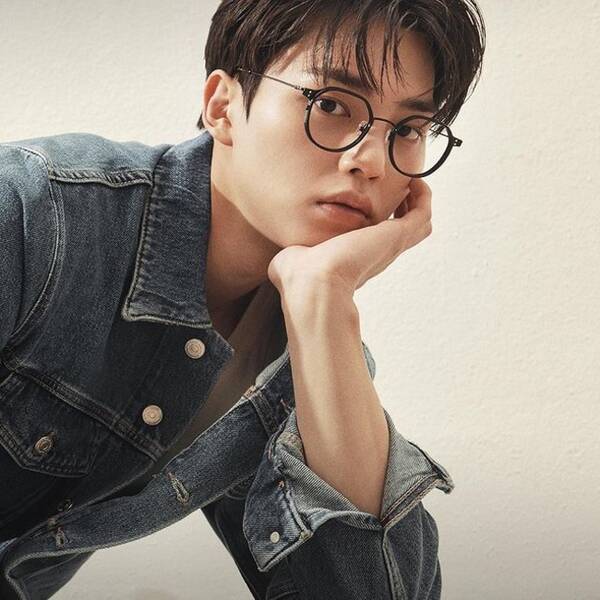 日本上陸 韓国人気俳優ソン ガンがメインモデルを務めるアイウェアブランド Carin カリン が日本上陸 60 シックスティーパーセント への出店を開始 21年10月18日 エキサイトニュース