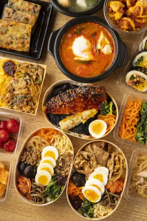 ＜ニューオープン＞日本初！韓国で人気のお弁当を再現したメニュー「シャカシャカ弁当」を水剌間（スラッカン）が新店舗で発売！