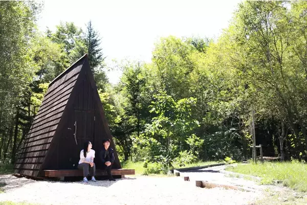 北海道下川町の森に佇む「A-frame cabin iwor」1日1組限定の1棟貸しローカルツアー付き宿泊プランを提供開始