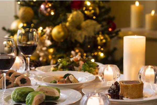 リーガロイヤルホテル広島 おうち時間を贅沢に ホテルのテイクアウトアイテムで特別なひとときを演出 おうちクリスマスセット 2種とスイーツを販売 21年10月26日 エキサイトニュース