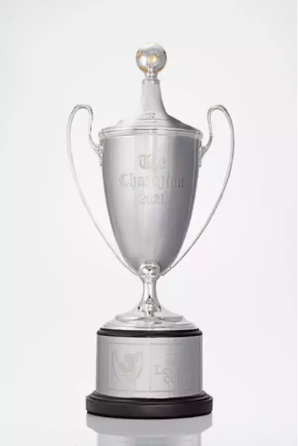 ティファニー、「Ｊリーグ YBCルヴァンカップ」の優勝トロフィーを制作