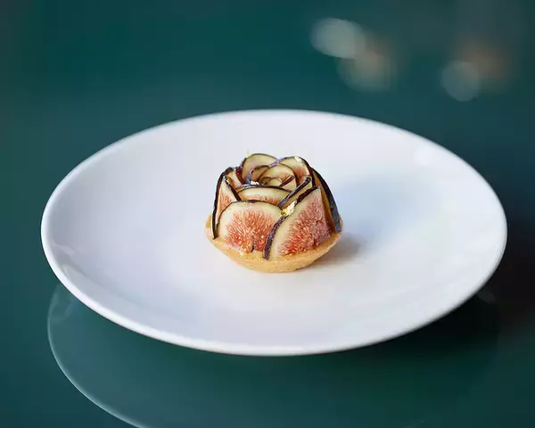 フォーシーズンズホテル丸の内 東京で秋を味わうオータムアフタヌーンティー