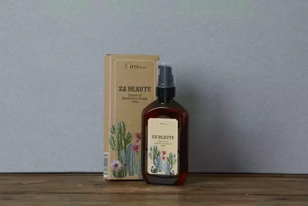 8kgから1gしか取れない希少な「ウチワサボテンオイル」を配合した髪のエイジングオイル「SA BEAUTE（サボーテ）」