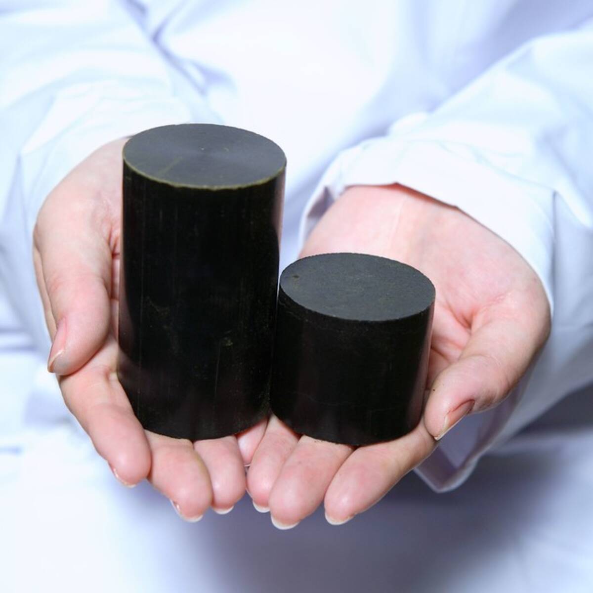 近畿大学 敷島製パン株式会社 食品加工残渣でバイオコークスを製造 資源循環モデルの構築をめざす実証実験を開始 21年11月16日 エキサイトニュース