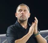 「ピーター・クラモフスキー監督契約更新のお知らせ」の画像1