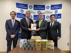 鈴与株式会社　静岡市社会福祉協議会へレトルト白米や缶詰を寄附