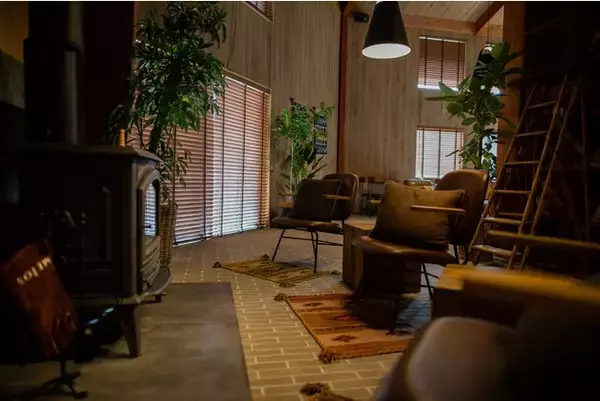 アウトドア施設では初の開催。ときたまひみつきちCOMORIVERにて日本フィル弦楽四重奏団が一夜限定の特別演奏会を開催