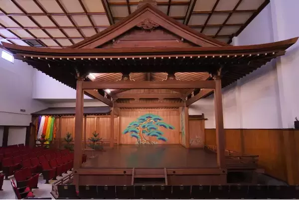 キャンペーン「きもの　de　観劇」～きもので劇場公演「時を超えて人と神々の物語を舞う　～能舞と地歌舞～」を観劇しよう～