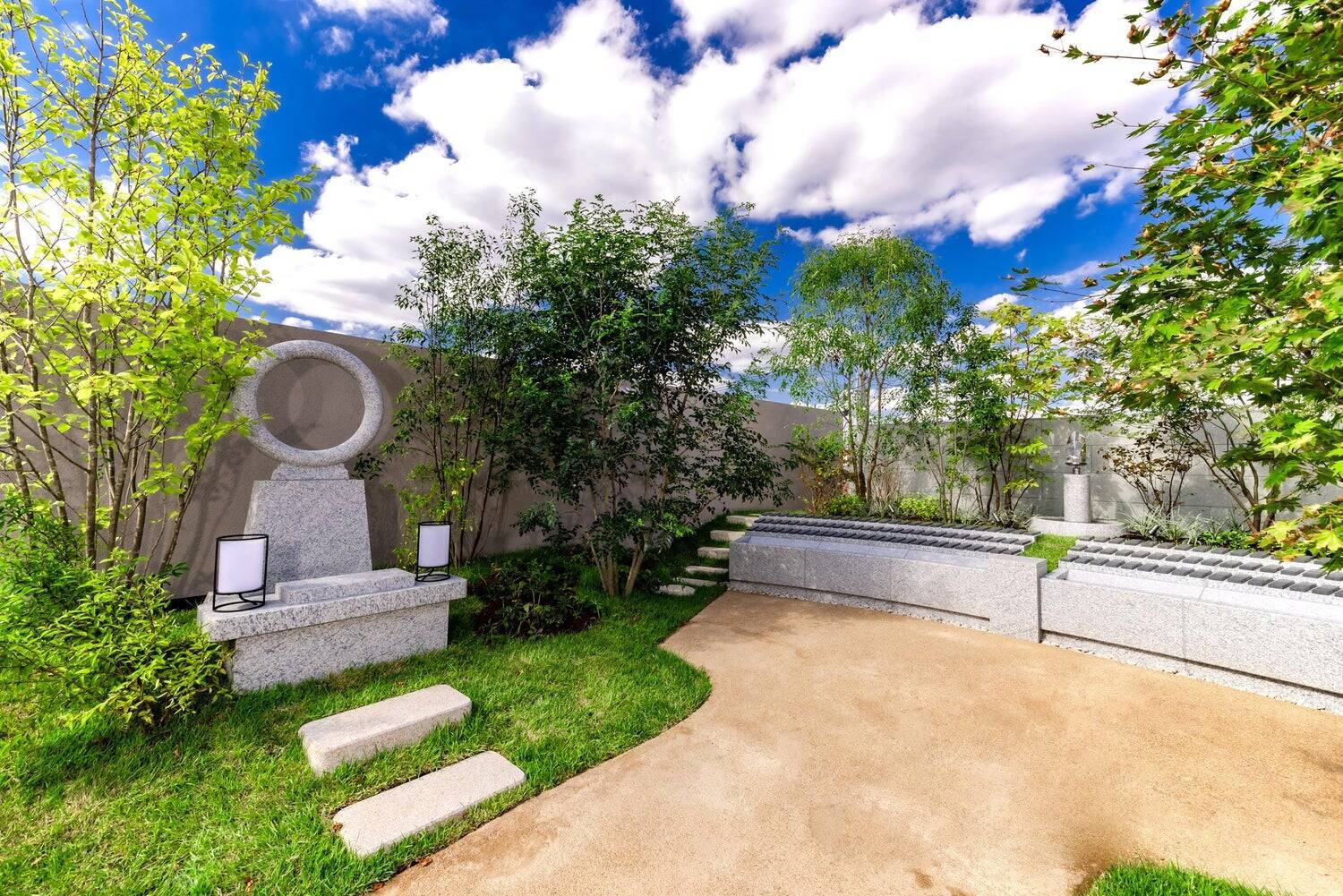 埼玉県蕨市の無縁仏を受け入れ　水と光の納骨堂『Argha』～墓離れを防ぐ時代に合わせた取り組みとは～