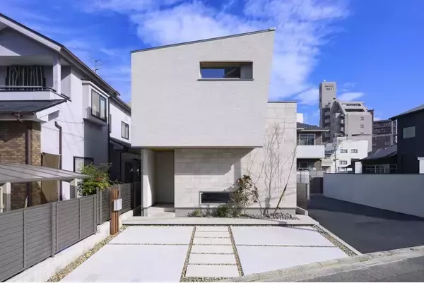 12月20日に広島市にライフデザイン・カバヤの新モデルハウスがオープンしました〈震度5～7の繰り返す地震にも連続70回耐えるオリジナルCLTハイブリッド構法で建てた戸建て住宅のモデルハウス〉