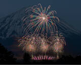 「＜花火が創る究極の絶景＞世界遺産・富士山に日本のトップ花火師が集結！『The 絶景花火「Mt.Fuji」2026～日本の極み 古今無双～』最速先行発売開始」の画像1