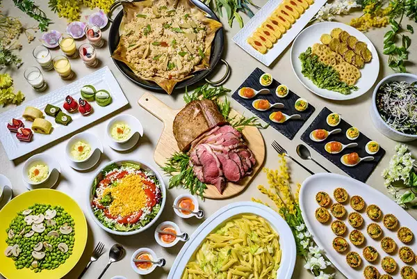 春の門出を祝う「ミモザイエロー」の魔法。北陸の旬と牛ステーキを堪能する新感覚ブッフェ『The Yellow Kitchen』3月1日(日)より開催！