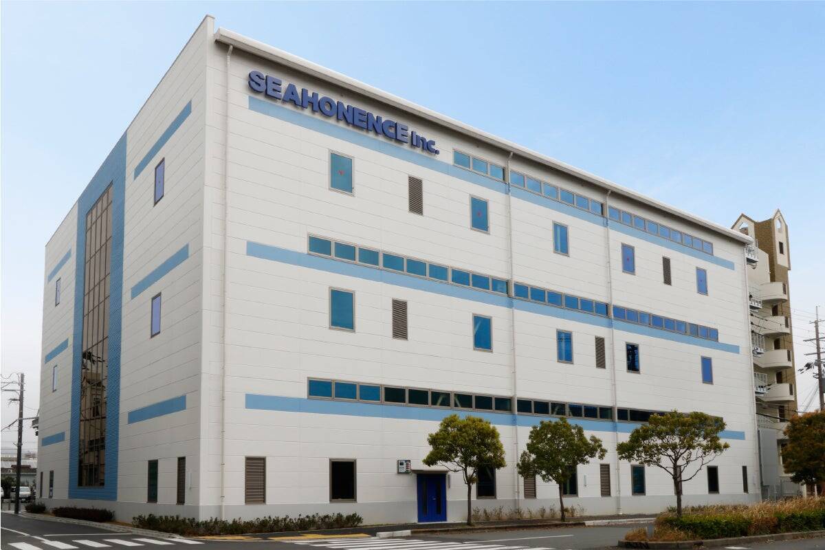 医療・介護を取り巻く環境にもっと笑顔を──シーホネンス 70年の歩み・創業の志と常に挑戦する開発型メーカーの系譜