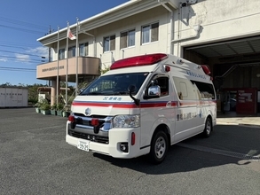 救急車と多目的搬送車を寄附いただきました～隊員の簡易トイレなど、長時間の現場活動に利用～