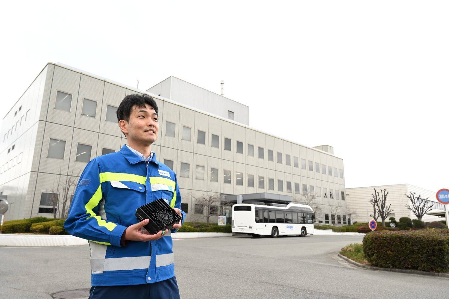 「誰も気にしなくていい」が理想。路線バス×工事検知AI×カメラで守る、あなたが歩く道の安全。ーDaigas STUDIO 未来への挑戦者たちー