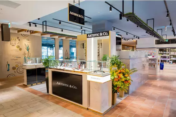 高級美顔器メーカー「ARTISTIC＆CO.」大丸心斎橋店に関西初進出が決定！