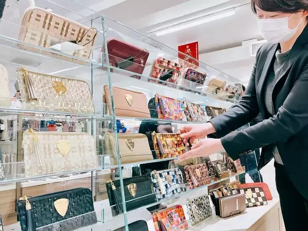 【小田急百貨店新宿店情報】リニューアルオープンした百貨店で、気分よく、縁起よく！2023年最初の開運日にお財布を新調しませんか？