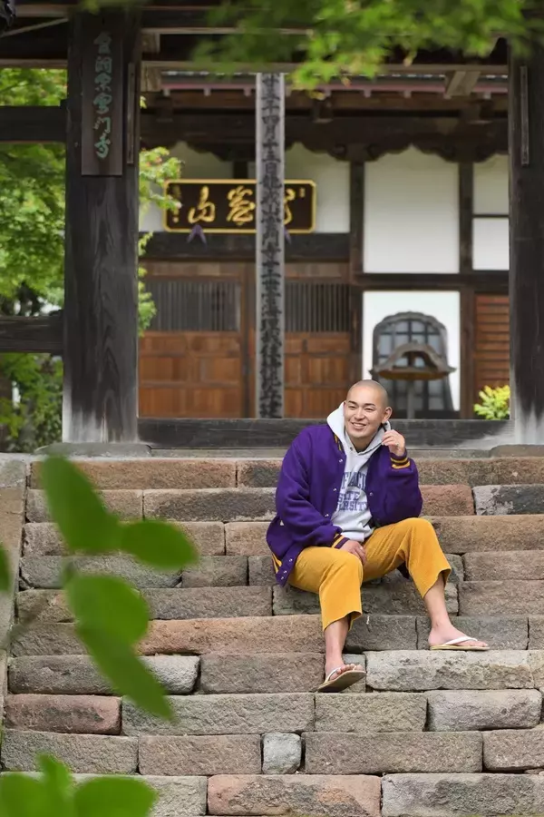 「SNSの活用と仏教のイメージを大きく変えた「現代のお坊さん」。出版本から垣間見える現代人の悩みを読み解く。」の画像