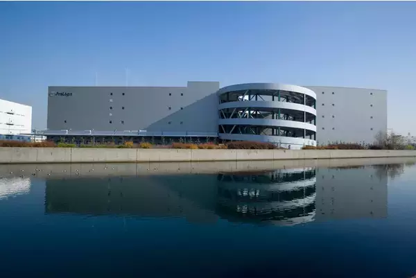 D2C物流センターの満床を受け「D2CII物流センター」を兵庫県尼崎市に急遽オープン