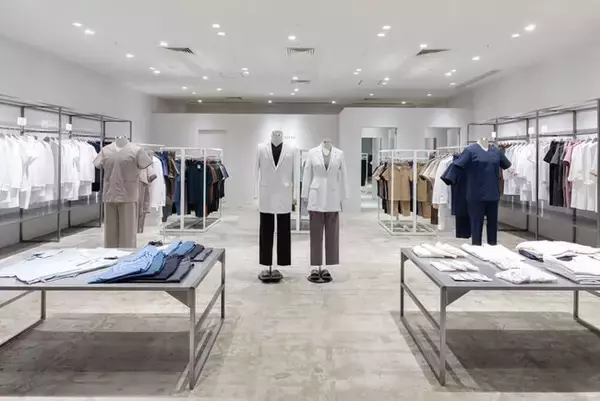 メディカルアパレルブランド「クラシコ」名古屋店がオープン2周年：「2nd Anniversary Fair」を開催