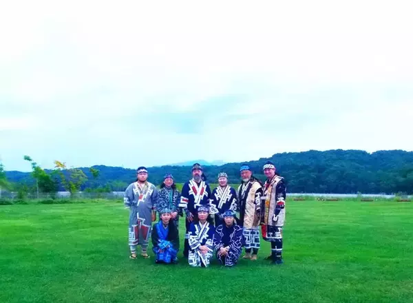 就航都市千歳市と文化交流　重要無形民俗文化財「アイヌ古式舞踊」を公演