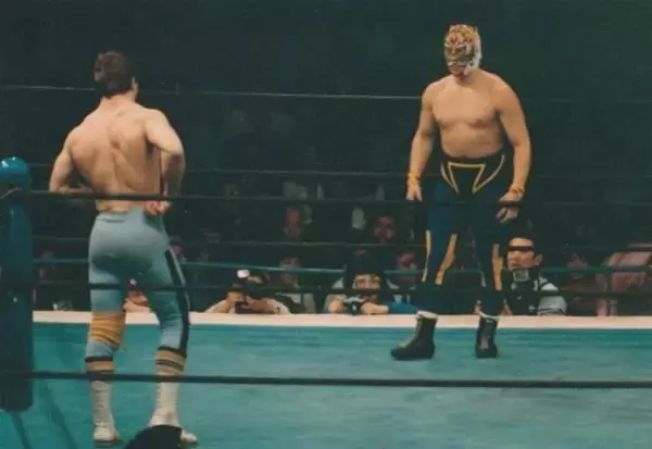 「新規プロパティ『初代タイガーマスク』＆『ダイナマイトキッド』ライセンス展開のご案内」の画像