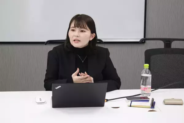 「湖池屋が次に挑むのは「夢のポテトチップス」開発！？　大人に向けたポテトチップスの新スタイル「湖池屋プライドポテト GOLD STYLE 食塩不使用」が誕生した理由」の画像