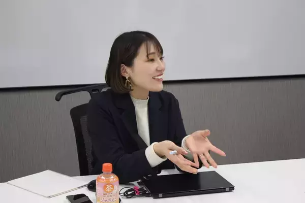 「湖池屋が次に挑むのは「夢のポテトチップス」開発！？　大人に向けたポテトチップスの新スタイル「湖池屋プライドポテト GOLD STYLE 食塩不使用」が誕生した理由」の画像