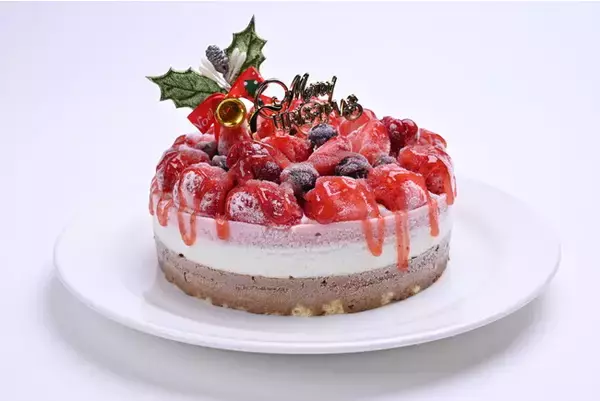 創業43年 福岡の老舗スイーツ専門店「ストロベリーフィールズ」クリスマスケーキの予約をオンラインストア上で11月1日より受付開始！