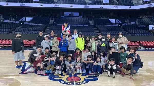 泡瀬小学校特別支援学級沖縄アリーナ見学実施のご報告