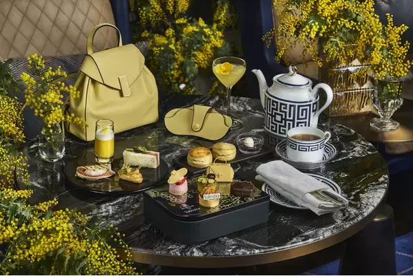 【セント レジス ホテル 大阪】「セントレジスアフタヌーンティー with ヴァレクストラ ― イジィデ・イン・ブルーム ―」