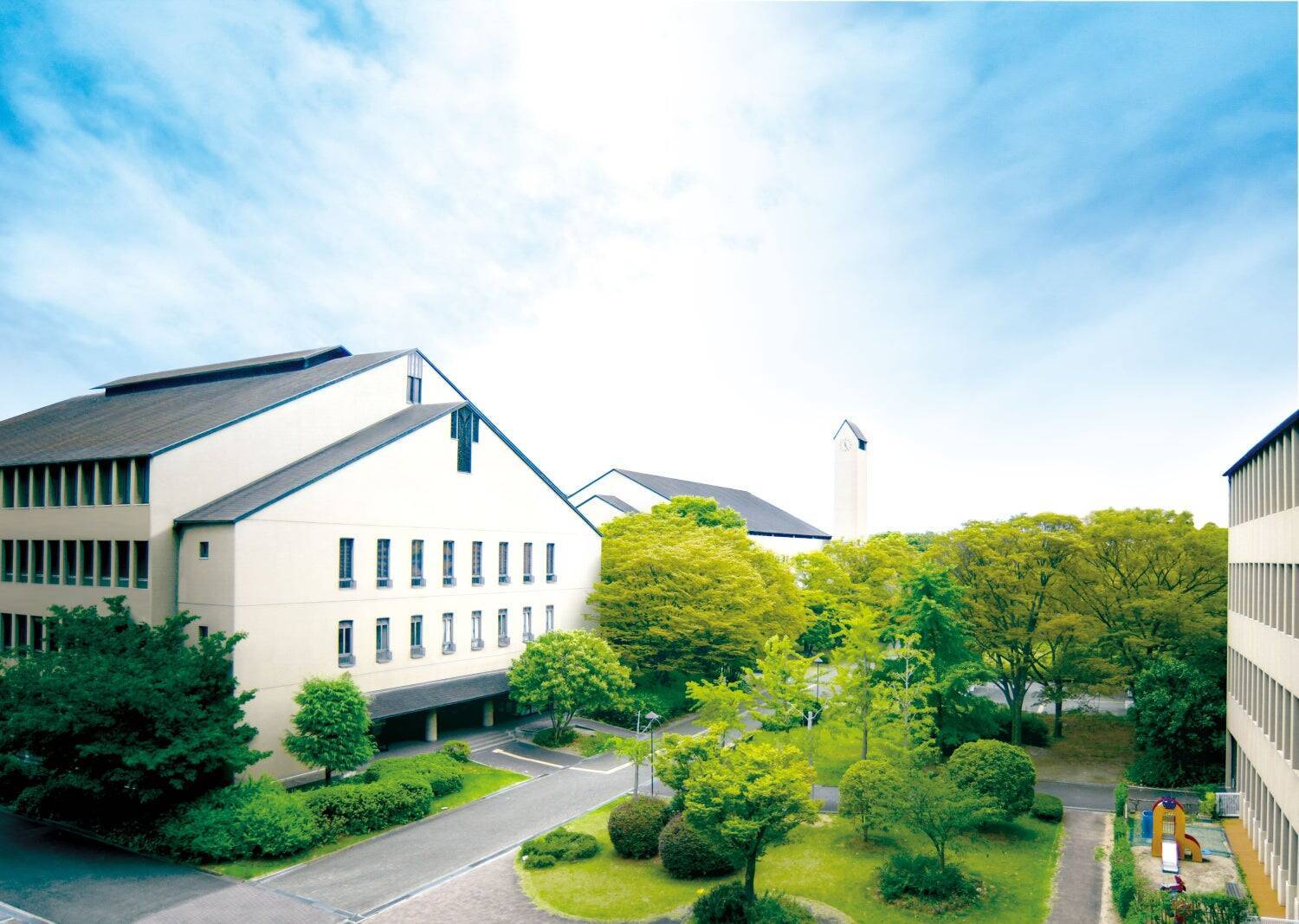 すべて学生達で取り組む「レシピ創造プロジェクト」。自社の商材を通じて未来の管理栄養士の育成を図るために。
