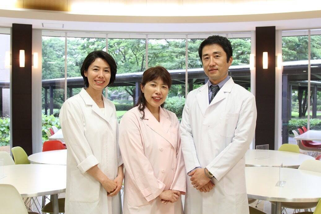 すべて学生達で取り組む「レシピ創造プロジェクト」。自社の商材を通じて未来の管理栄養士の育成を図るために。