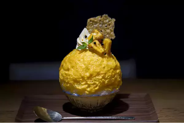 ニューヨークレストラン「サラベス」東京店　吉祥寺のかき氷専門店「氷屋ぴぃす」とコラボ、2期にわけてスペシャルセットを販売