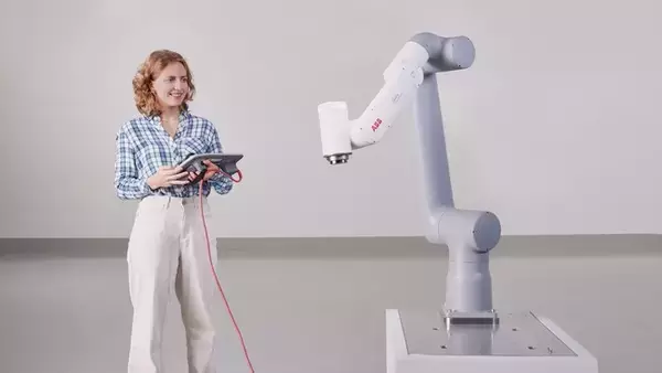 ABB、協働ロボットGoFa(TM)ファミリーを拡充