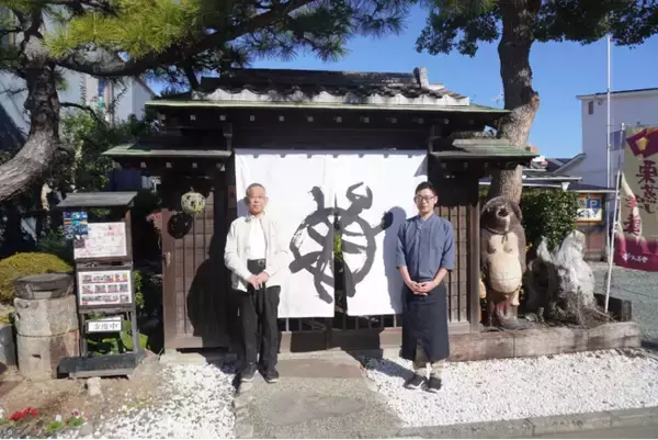 創業70年の老舗和菓子店が4代目へ事業承継　豊橋市の事業承継リーフレットにお亀堂の挑戦掲載