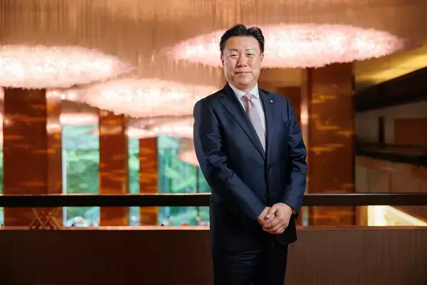 あたたかな心でつなぐ、 ロイヤルホテルのおもてなし