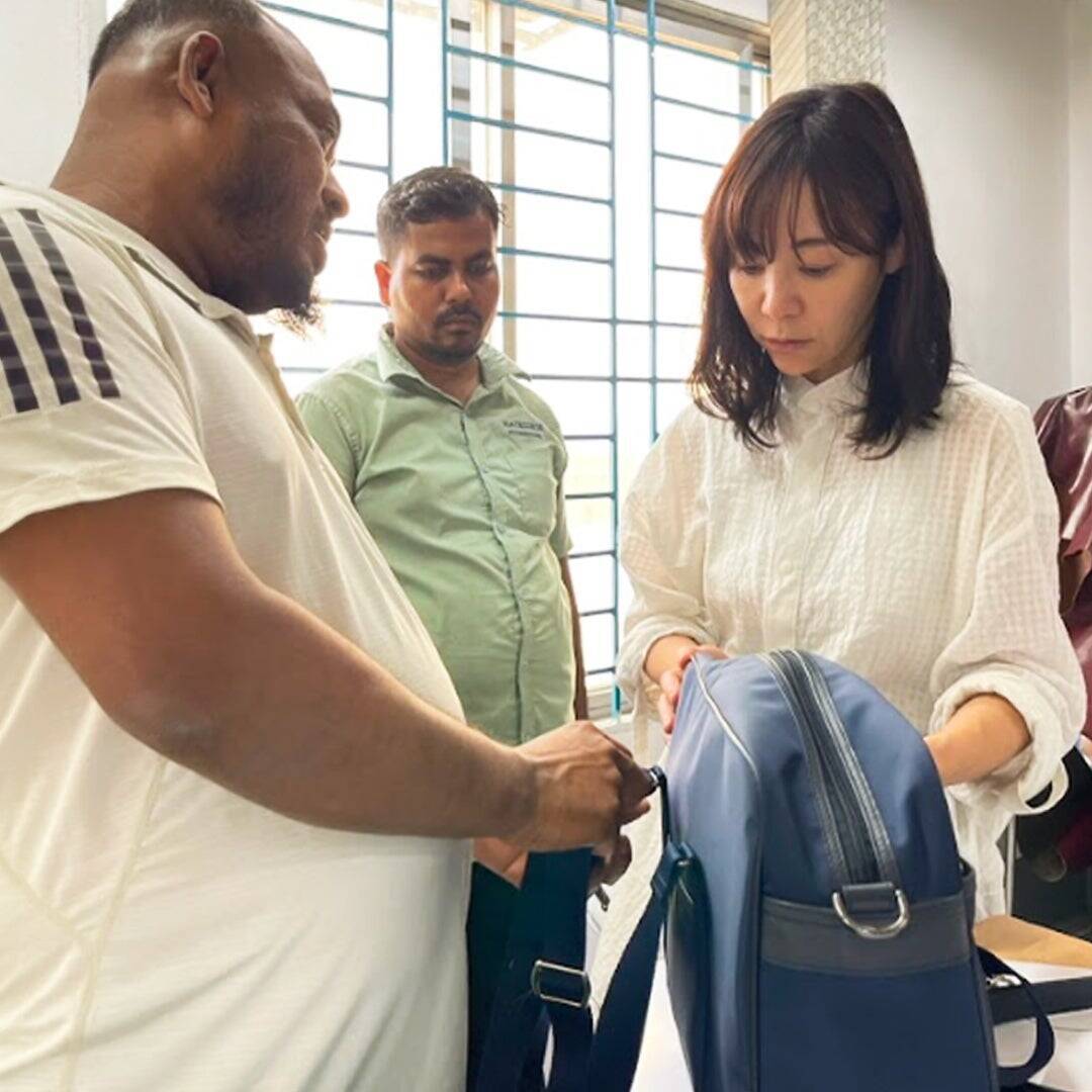 「大人が決めるのは簡単。だからこそ自分たちで選んで誇りをもってほしい」創立150周年の跡見学園中学校高等学校とマザーハウスのスクールバッグプロジェクト