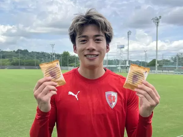 【京都サンガF.C.×京菓子處鼓月】8月24日、31日限定でサンガプレミアムシートでご観戦いただいた方に「京都サンガF.C.プレミアム千寿せんべい」をプレゼント