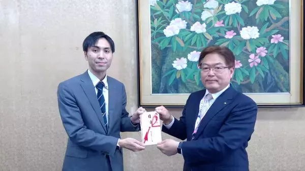 冷凍自販機を使った【近江牛ガチャ】売上の一部を滋賀県へ寄付