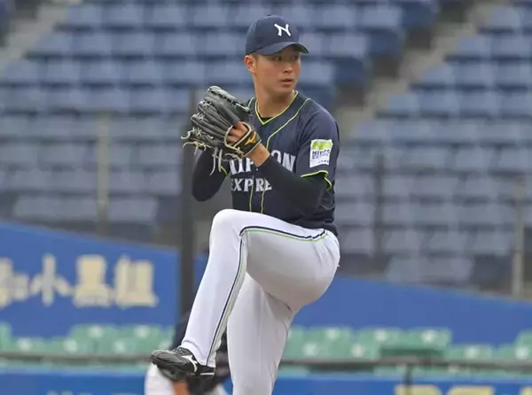 日本通運野球部、ドラフト会議で冨士投手が千葉ロッテマリーンズから5位指名を獲得