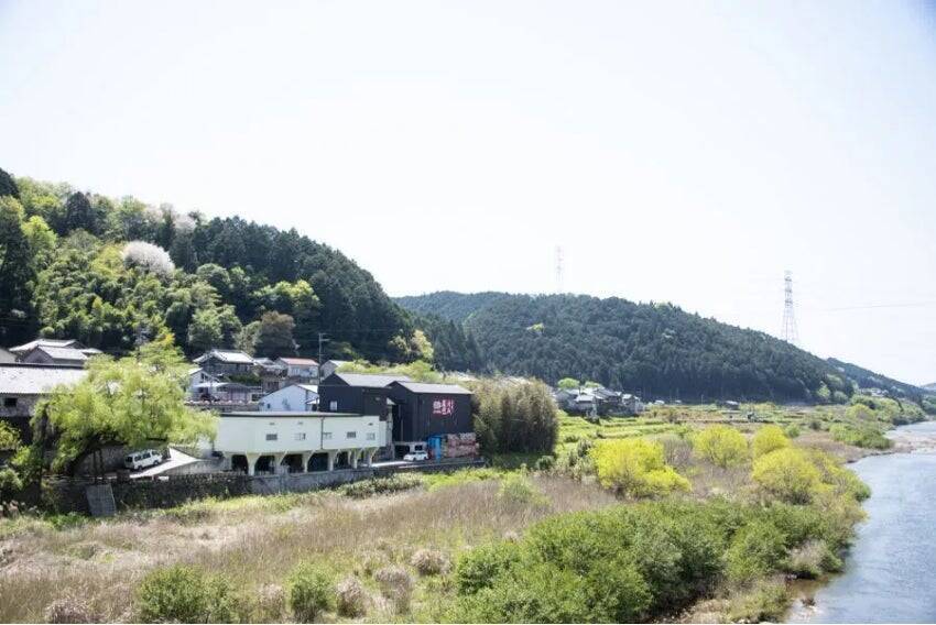 おがくずの探求から始まった、発酵温浴nifuの持続可能な美容革命