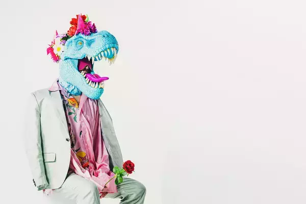 「AIを使って誰でもバンドに参加できる！？キングコング西野亮廣が謎の絶滅系アイドル「バンドザウルス」にかける想いとは。」の画像