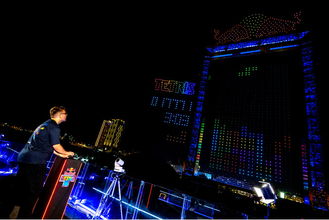 2,000機以上のドローンを使用した、世界初の空中テトリス公式戦 Red Bull Tetris(R) World Final