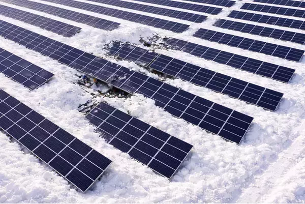 GBP、太陽光発電所向け『雪害復旧サービス』を強化 ～出力620W高剛性パネル導入で早期復旧と再被害防止を実現～