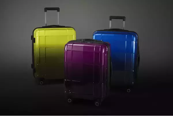 鮮烈カラーが際立つ、高機能スーツケース。「プロテカ」から、限定モデル「スタリアCXR LTD2」発売