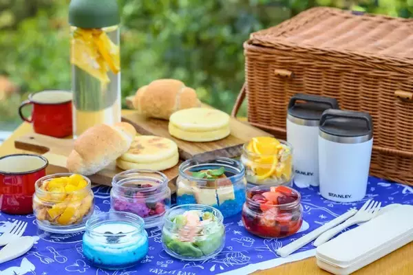 ＜NEMU RESORT＞　自然の中で7色のカラーを食してパワーチャージ　　～「チャクラカラー」で心もカラダも喜ぶランチ誕生！～